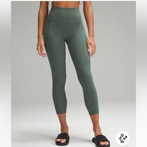 Lululemon Align High Rise Pants 25” size 8